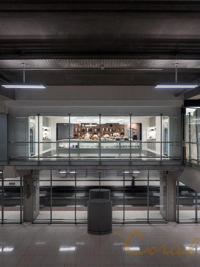The Coral Finest Business Class And First Class Lounge Concourse D- Airport Lounge Service - International Transit Area - 6 Hours Stay สมุทรปราการ ภายนอก รูปภาพ